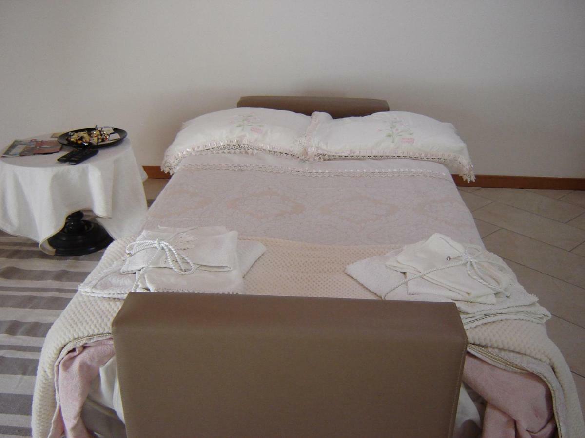 ガヴァルドA 7 Km Da Salo' Casa Del Sole Mansardaアパートメント エクステリア 写真